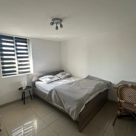 Chez Sivas 招待所 3*